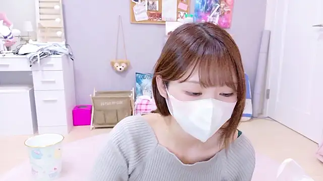 Yui-Ch online show from 09-23-25, 12:08