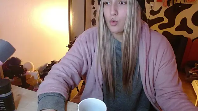 Snapshot of hi_elora chatting on 05-22-26, 12:29 hi elora online show from 05-22-26, 12:29