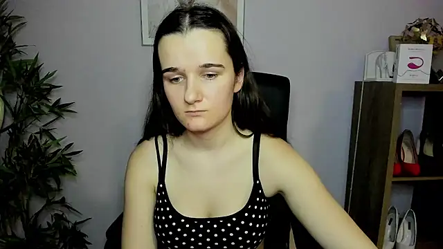 KateDelight online show from 01-12-25, 07:31