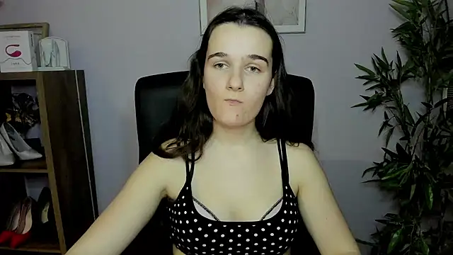 KateDelight online show from 01-19-25, 07:47