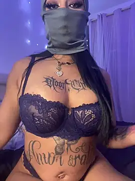 kamila french online show from 02-08-26, 10:13