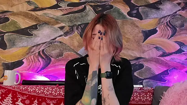 CrystalRey online show from 12-26-24, 09:11