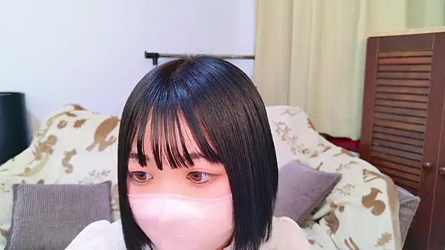 Minami San online show from 01-18-25, 05:26