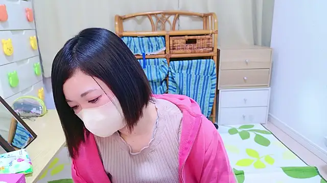 Minami San online show from 02-19-25, 05:49