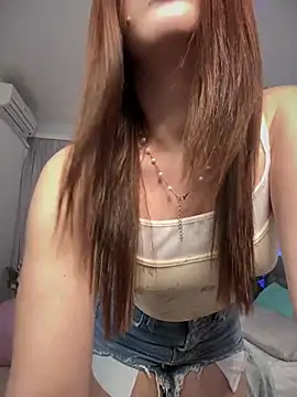 Milkissss online show from 03-21-25, 06:51