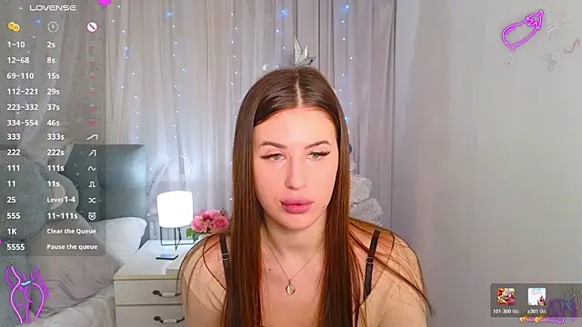 Milkissss online show from 01-11-26, 04:06