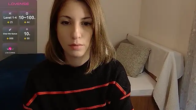 Snapshot of _blackgem chatting on 11-18-25, 10:31 blackgem online show from 11-18-25, 10:31