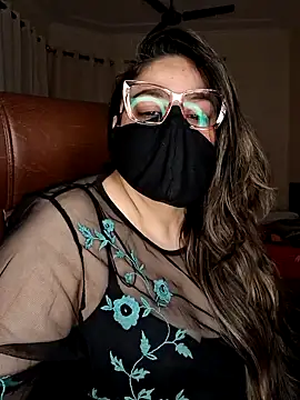 Snapshot of SEXY-Sardarni chatting on 12-27-24, 03:48 SEXY-Sardarni online show from 12-27-24, 03:48