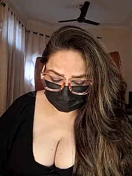 Snapshot of SEXY-Sardarni chatting on 09-28-25, 08:52 SEXY-Sardarni online show from 09-28-25, 08:52