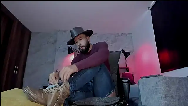 Snapshot of bruno_woods chatting on 11-28-25, 11:46 bruno woods online show from 11-28-25, 11:46