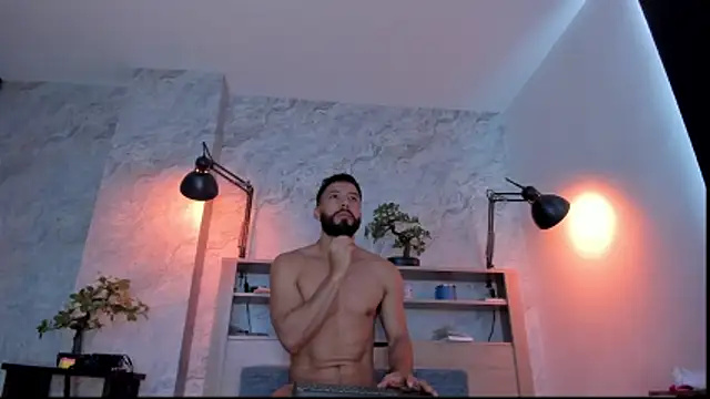 Snapshot of bruno_woods chatting on 12-14-25, 04:12 bruno woods online show from 12-14-25, 04:12