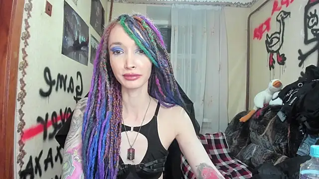 Roxy Silver online show from 12-30-24, 01:26