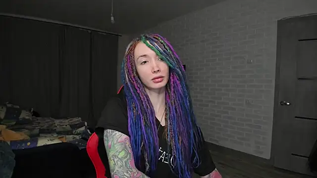 Roxy Silver online show from 01-06-25, 01:30