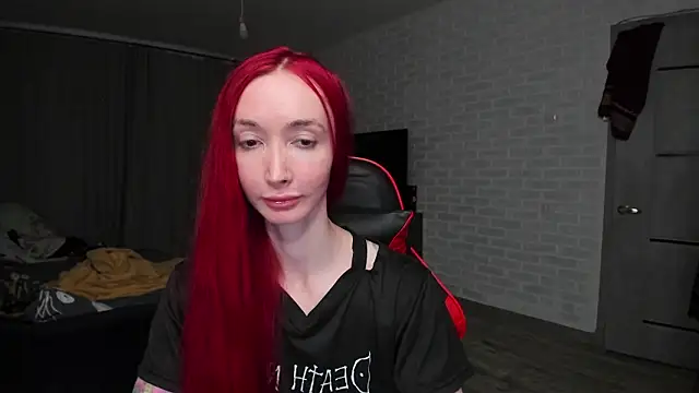 Roxy Silver online show from 03-08-26, 03:10