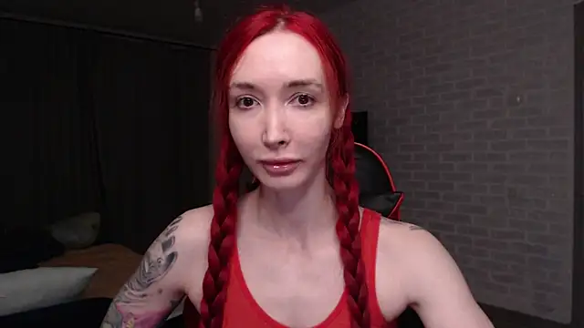 Snapshot of Roxy_Silver chatting on 06-09-26, 08:42 Roxy Silver online show from 06-09-26, 08:42