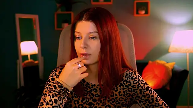 Snapshot of NicoleMun chatting on 02-21-26, 05:14 NicoleMun online show from 02-21-26, 05:14