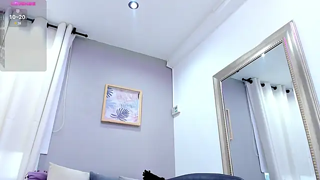  AlejaCruz  online show from 01-21-25, 11:02