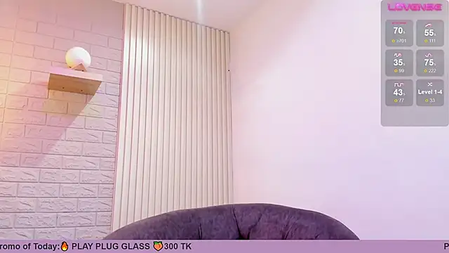  AlejaCruz  online show from 01-26-25, 05:23