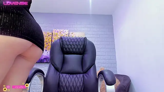  AlejaCruz  online show from 02-26-25, 07:16