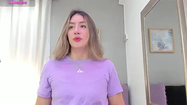  AlejaCruz  online show from 03-28-26, 07:46