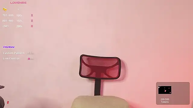 Snapshot of Miranditta chatting on 05-23-26, 03:56 Miranditta online show from 05-23-26, 03:56