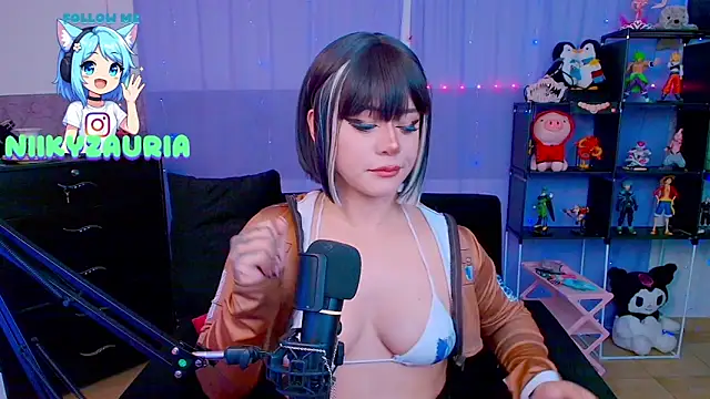  niiky online show from 11-18-25, 10:52