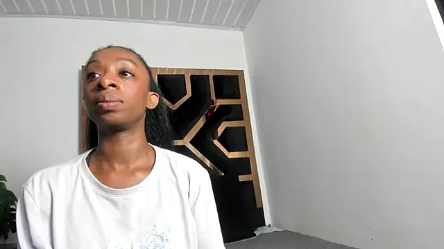 Snapshot of Anny_osorio chatting on 01-29-25, 04:41 Anny osorio online show from 01-29-25, 04:41