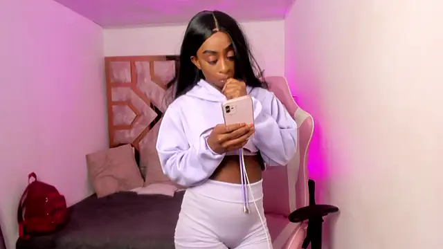 Snapshot of Anny_osorio chatting on 02-19-25, 07:16 Anny osorio online show from 02-19-25, 07:16