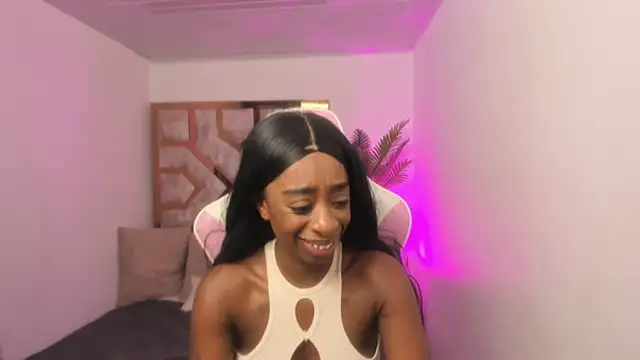 Snapshot of Anny_osorio chatting on 02-22-25, 12:27 Anny osorio online show from 02-22-25, 12:27