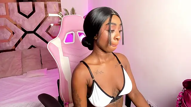 Snapshot of Anny_osorio chatting on 03-05-25, 07:49 Anny osorio online show from 03-05-25, 07:49