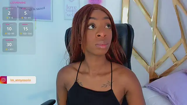 Snapshot of Anny_osorio chatting on 11-15-25, 08:49 Anny osorio online show from 11-15-25, 08:49