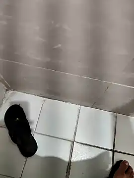 joejoe7 online show from 12-23-24, 02:24