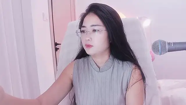 Floor oo online show from 09-11-25, 01:33