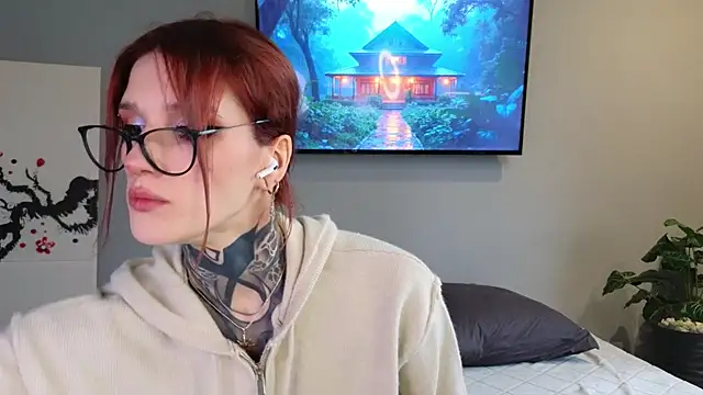 SophieInkk online show from 11-08-25, 08:03