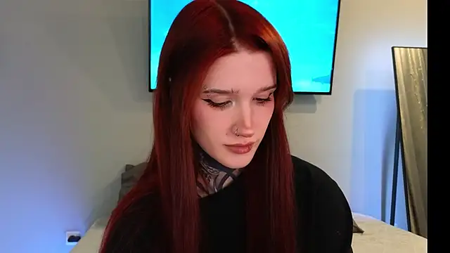 Snapshot of SophieInkk chatting on 02-10-26, 08:46 SophieInkk online show from 02-10-26, 08:46