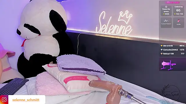 selenne schmitt online show from 02-28-25, 09:33