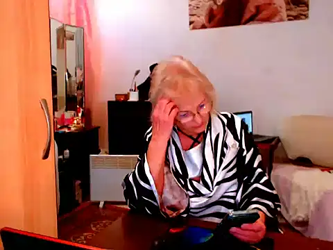 Natali7634 online show from 02-08-25, 10:39