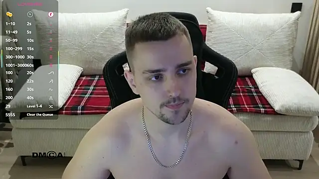 Larstar01 online show from 03-08-26, 06:44