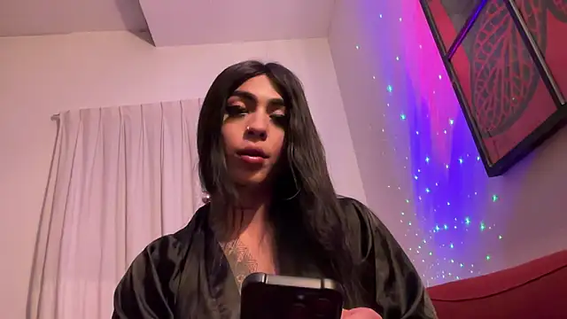 Snapshot of babybriexxx chatting on 09-25-25, 02:37 babybriexxx online show from 09-25-25, 02:37