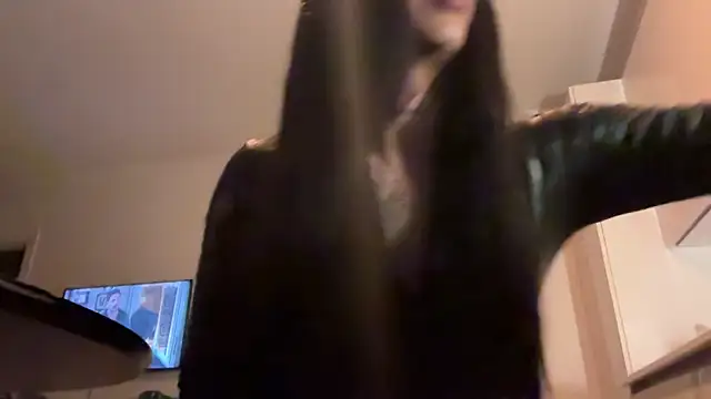 Snapshot of babybriexxx chatting on 10-20-25, 10:21 babybriexxx online show from 10-20-25, 10:21