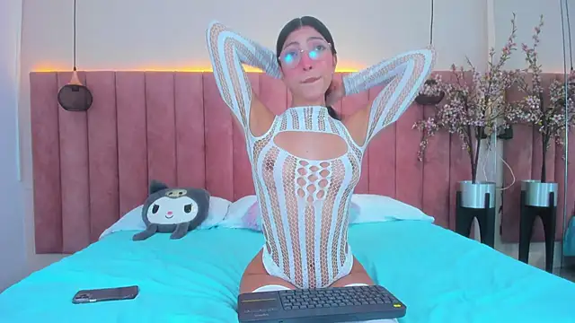 MarianaBranzz online show from 01-13-25, 12:56