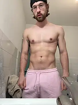 Snapshot of BuurningBoy chatting on 01-22-25, 10:26 BuurningBoy online show from 01-22-25, 10:26