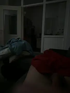 Snapshot of BuurningBoy chatting on 11-20-25, 01:39 BuurningBoy online show from 11-20-25, 01:39