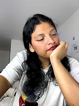 Snapshot of tati__22 chatting on 09-17-25, 05:36 tati 22 online show from 09-17-25, 05:36