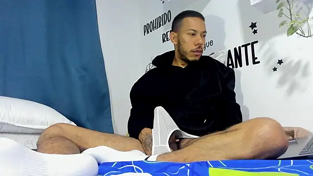 Aronxxs online show from 10-20-25, 11:10