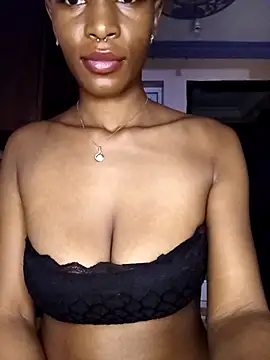 Ayrella02 online show from 02-26-26, 05:01