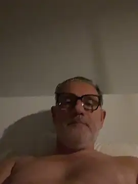 stancock12 online show from 03-11-25, 04:21