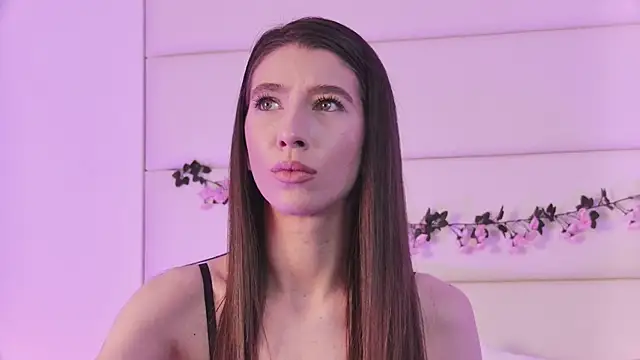 LunaWills  online show from 03-07-25, 05:08