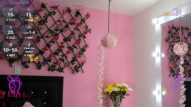 SamaraCortez online show from 03-13-25, 10:21