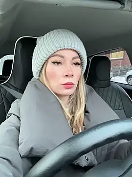 Snapshot of LavenderHot chatting on 01-24-25, 03:00 LavenderHot online show from 01-24-25, 03:00